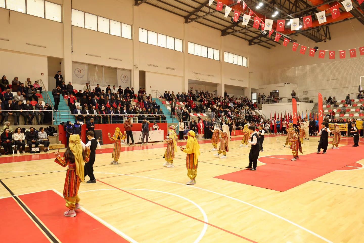 Dilovası'nda 29 Ekim Coşkusu (3)