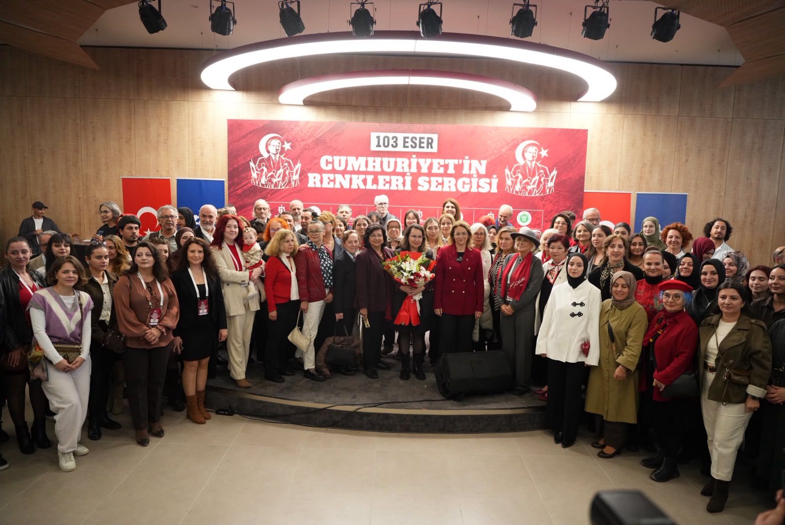Her Renkte Cumhuriyet, Her Eserde Bağımsızlık (5)