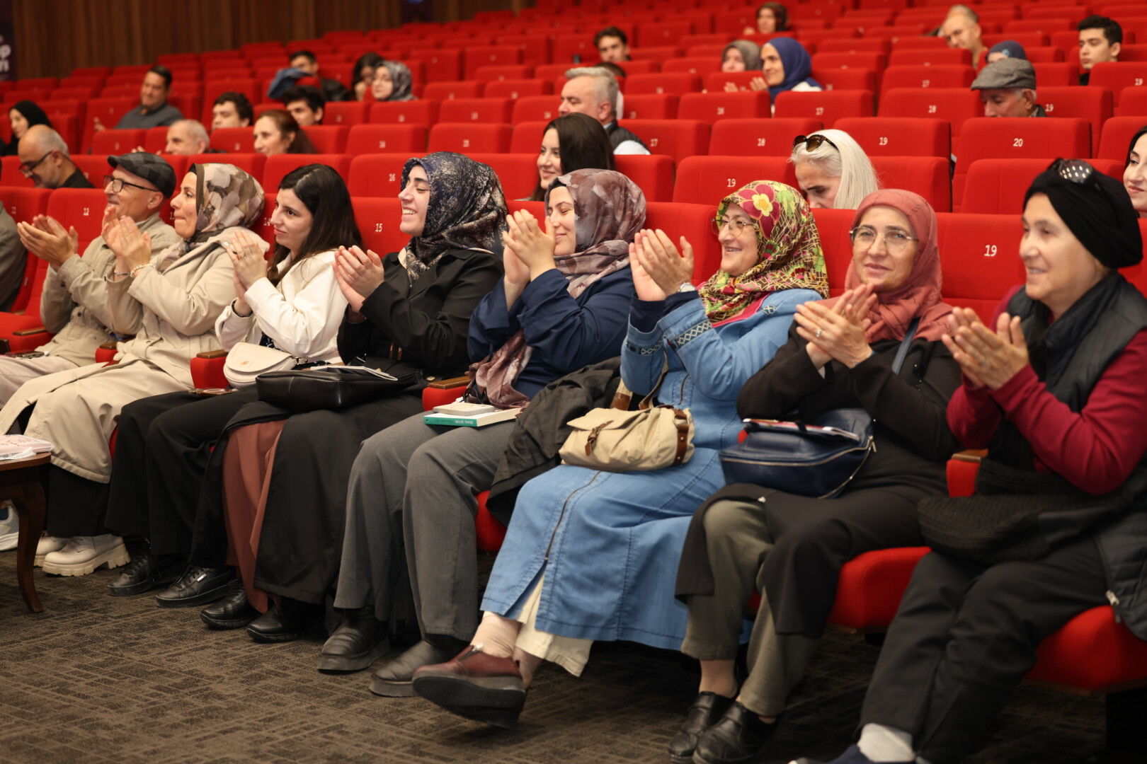 İngiliz Yazar, Kocaeli Kitap Fuarı’nda Tarihi Izini Sürdü (2)