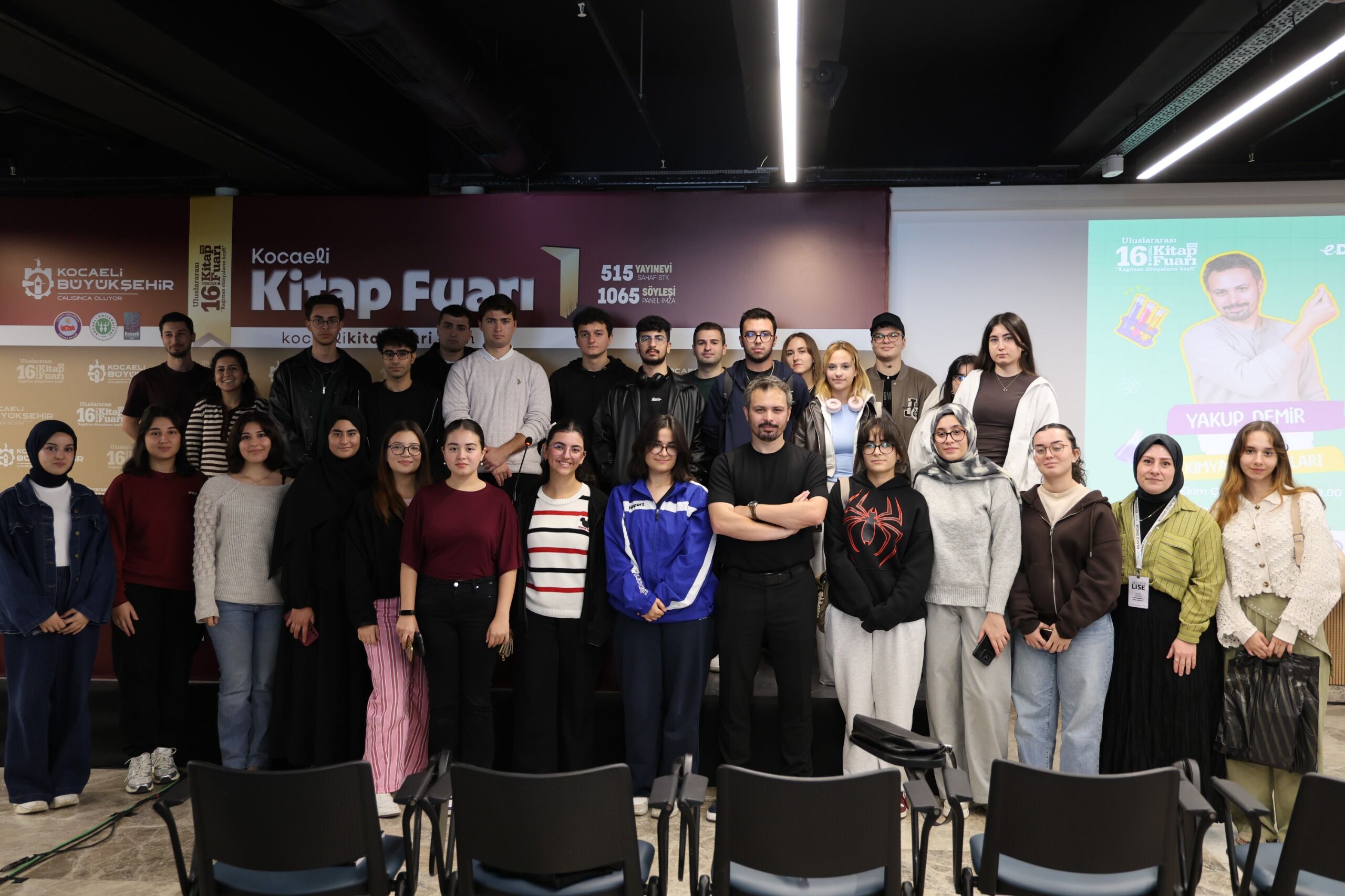 “Kılavuz E Derslik” Söyleşileri Fuara Damga Vurdu (2)