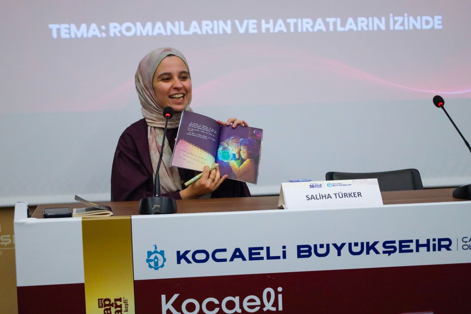 Saliha Türker (2)