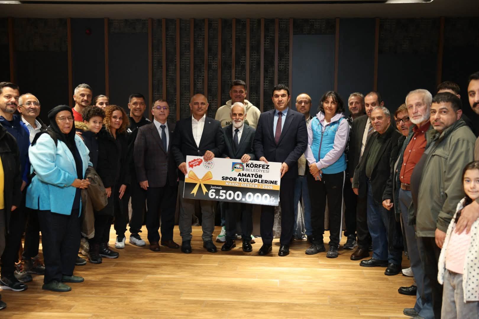 Körfez'de Amatör Spor Kulüplerine 6,5 Milyon TL Destek