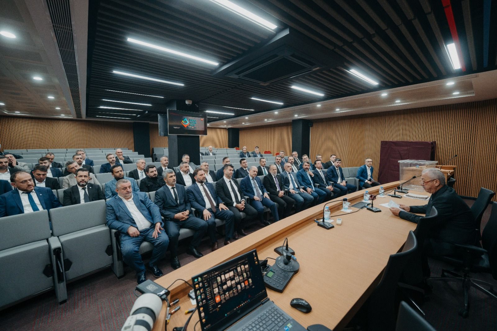 Körfez Ticaret Odası’nda Yeni Dönemin İlk Meclis Toplantısı Gerçekleştirildi